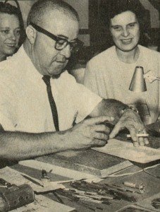 Lou Roth Leathercraft Craftool